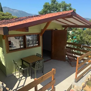 https://parco-vacanze-e-appartamenti-pfirsich.hotelitalianriviera.com